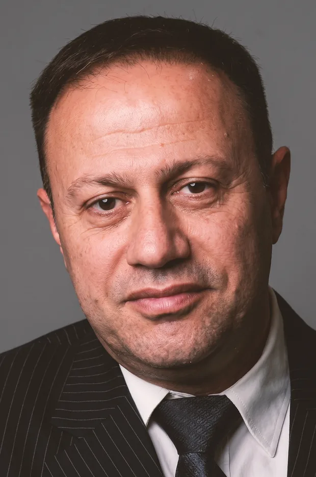 Simon Charlat